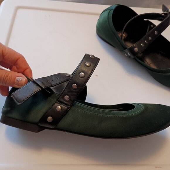 charles by Charles David Womens Vintage Wrap Satin Flats - Picture 3 of 5